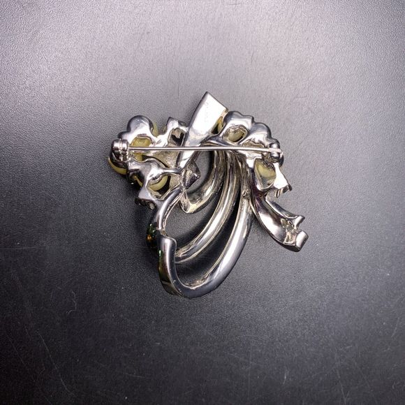 Pennino Brooch Pin Faux Pearl Baguette Clear Rhinestone Channel Set Vintage - Picture 6 of 7